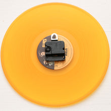 Elvis Presley <br>Golden Performer<br> 12" Yellow Vinyl Clock
